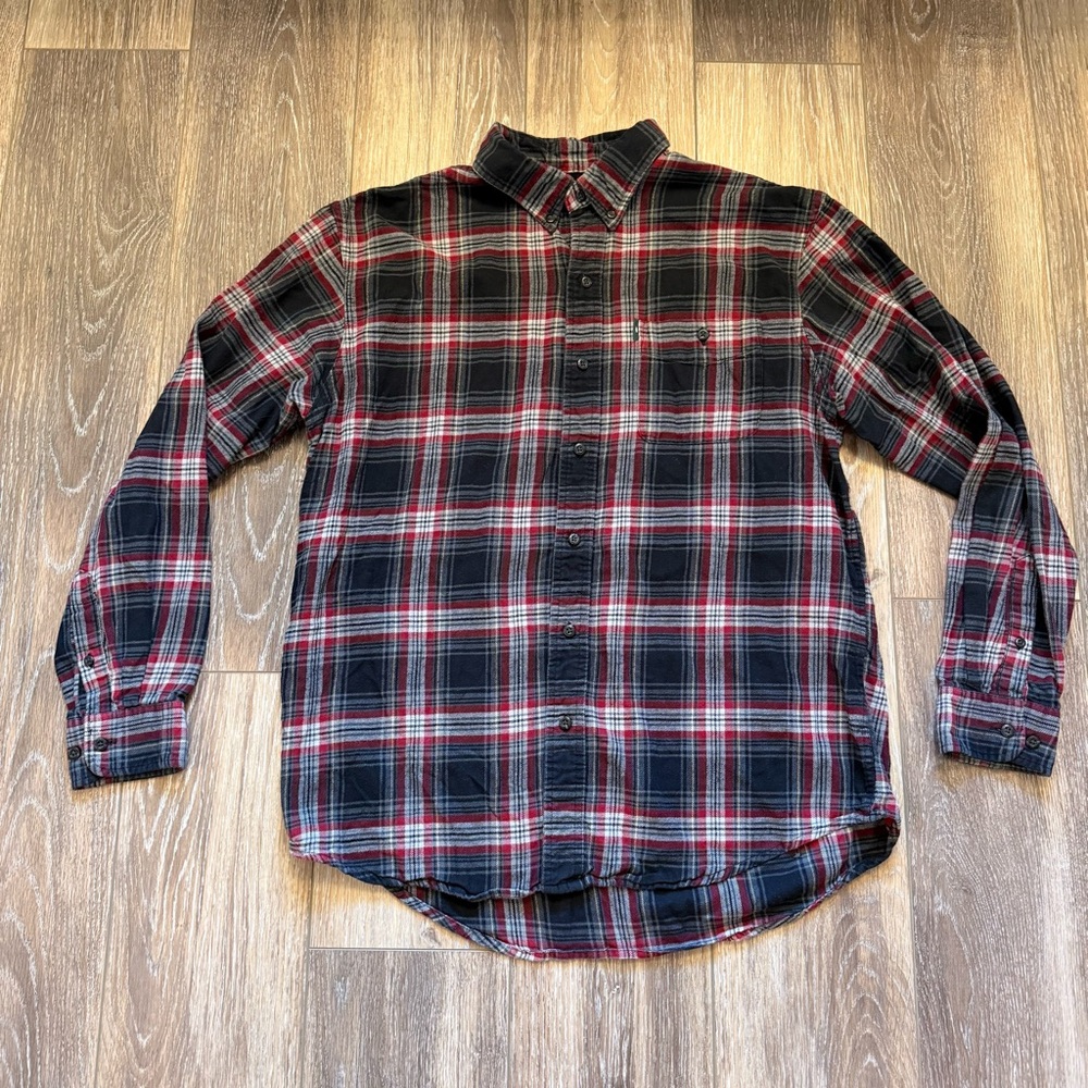 G. H. Bass Flannel Plain Men’s Button Down Shirt Size Large Preppy